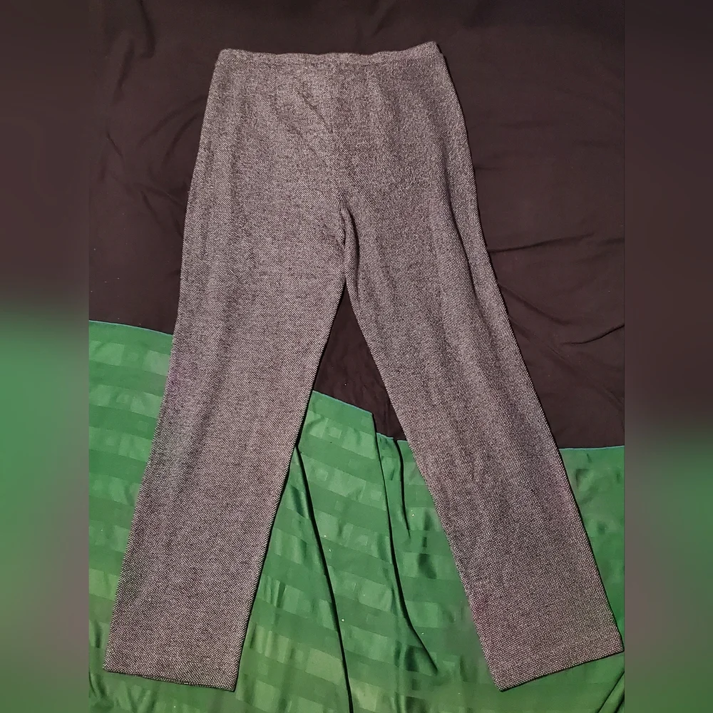Large Gray Pants - Picture 3 of 3